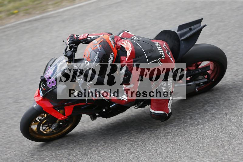 /09 19.04.2026  Caremotion get faster ADR/Gruppe gelb/818